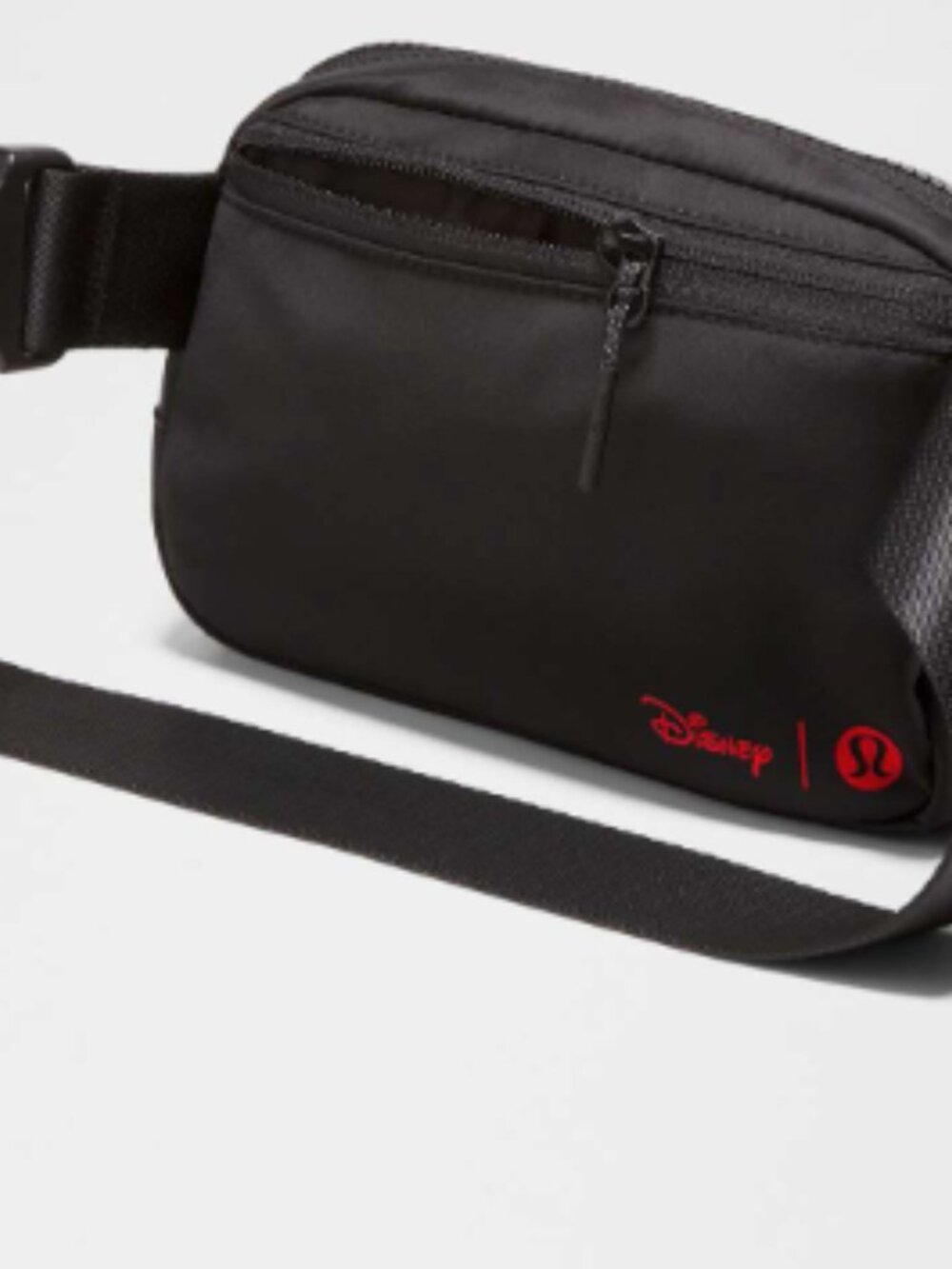 Disney x Lululemon *Everywhere Belt Bag 1L Mickey in Motion Graphic - Picture 5 of 10